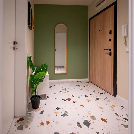 Design 1bdr Near Center Sofia