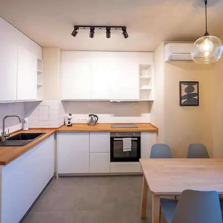 Design 1bdr Near Center Sofia